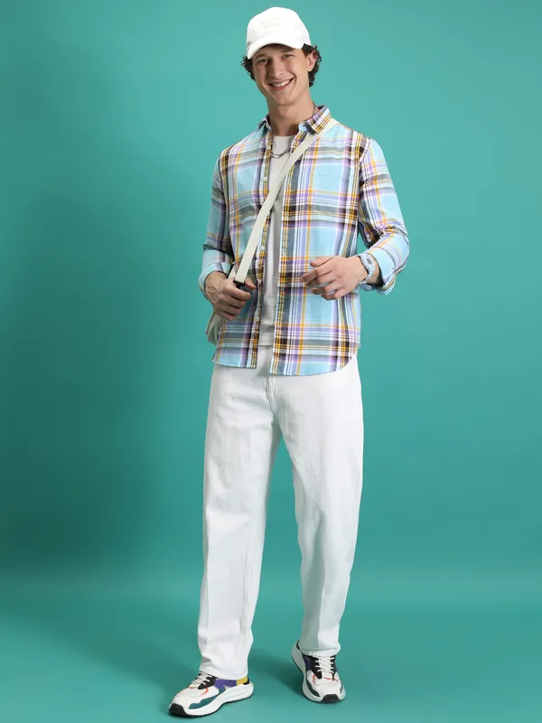 Purple By Highlander Men White Loose Fit Stretchable Jeans