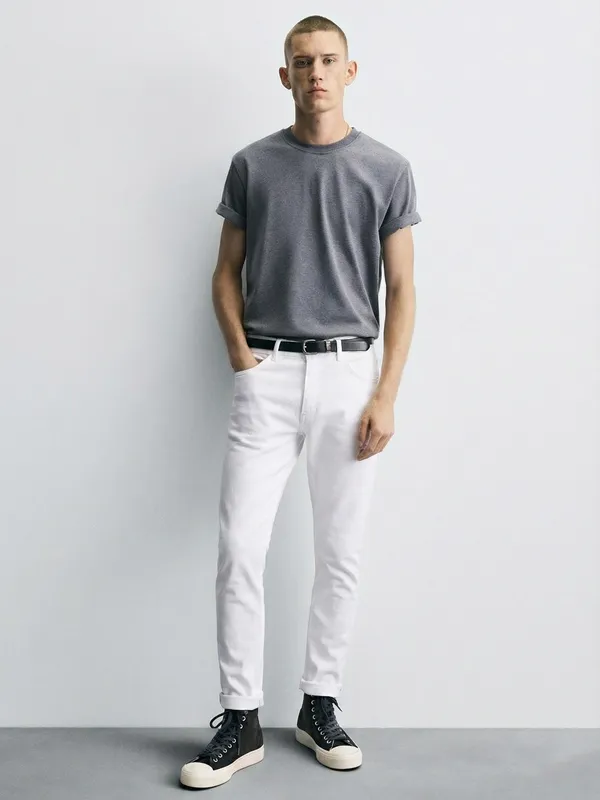 Purple By Highlander Men White Tapered Fit Stretchable Jeans