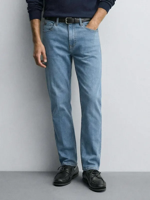 Purple By Highlander Men Blue Straight Fit Stretchable Jeans