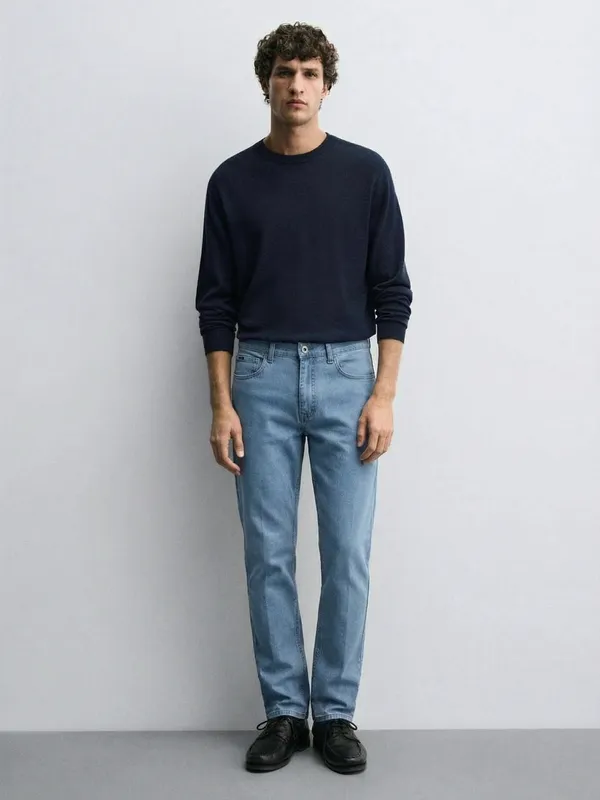 Purple By Highlander Men Blue Straight Fit Stretchable Jeans