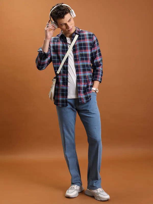 Purple By Highlander Men Blue Straight Fit Stretchable Jeans