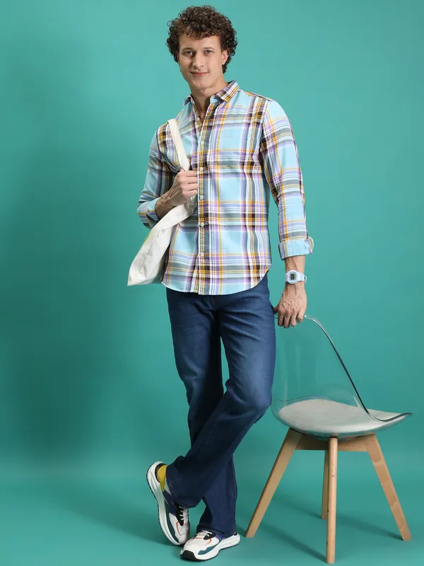 Purple By Highlander Men Blue Straight Fit Stretchable Jeans