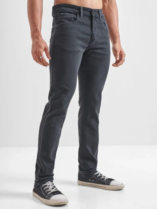 Highlander Men Grey Tapered Fit Stretchable Jeans