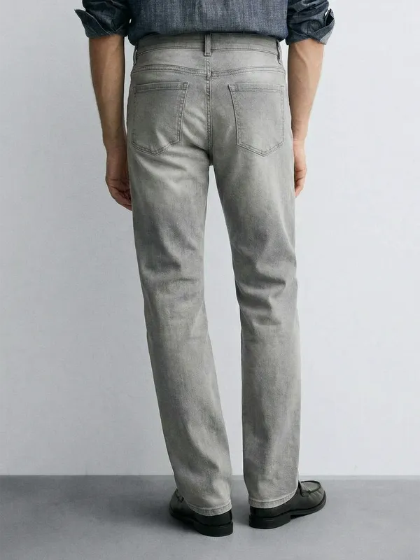 Purple By Highlander Men Grey Slim Fit Jeans