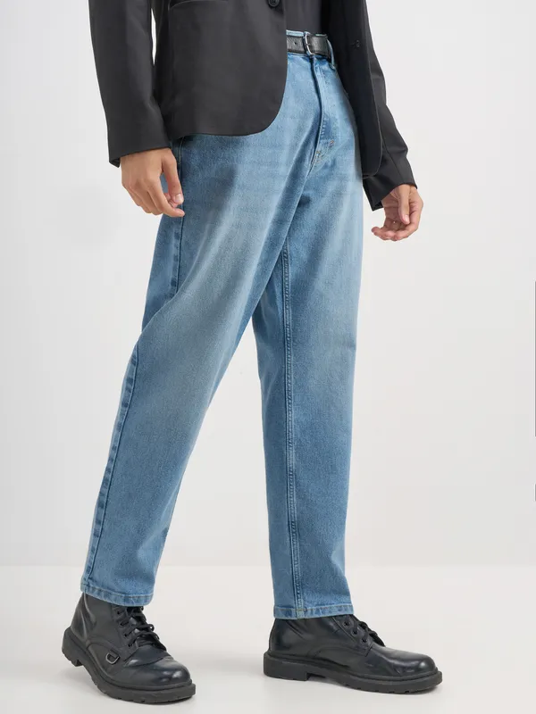 Men Straight Fit Jeans