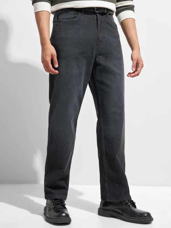 Men Straight Fit Jeans
