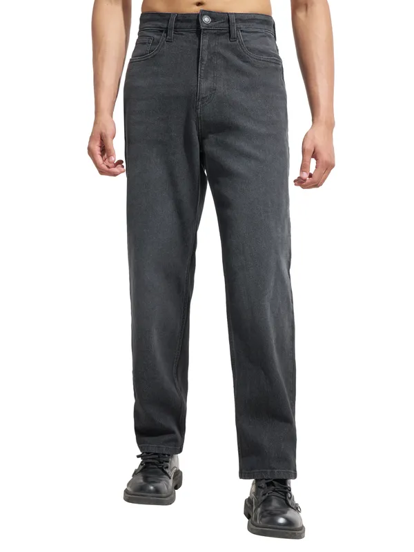 Men Straight Fit Jeans