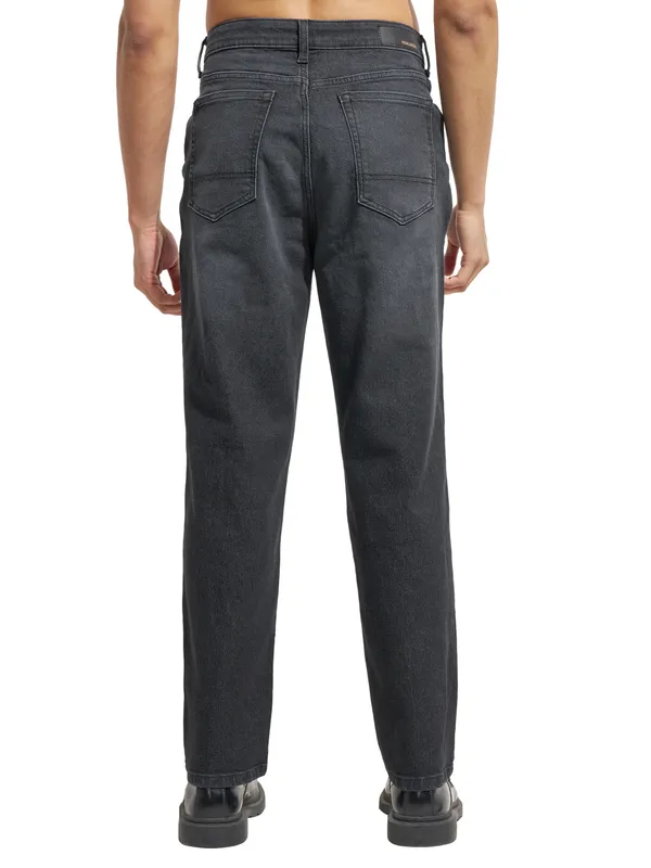 Men Straight Fit Jeans