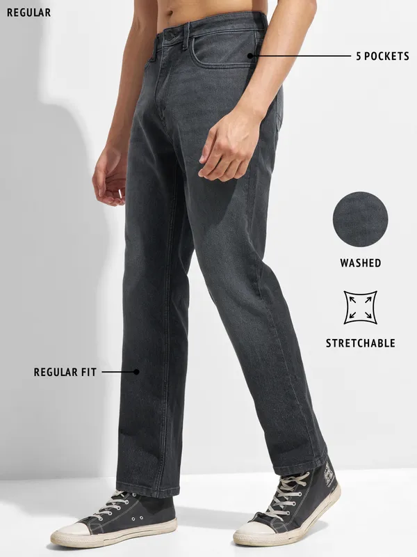 Highlander Men Black Regular Fit Stretchable Jeans