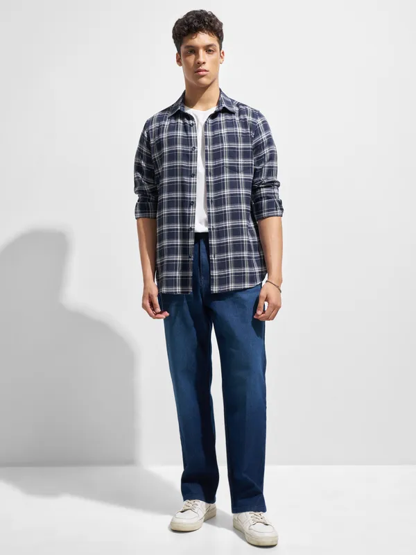 Purple By Highlander Men NavyChecked Slim Fit Casual Shirt