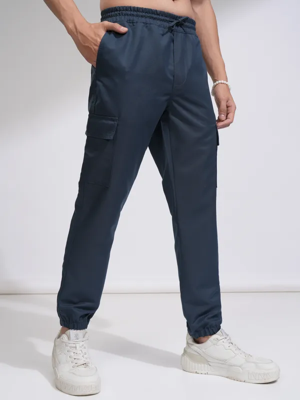  Highlander Men Blue Regular Fit Solid Casual Trousers