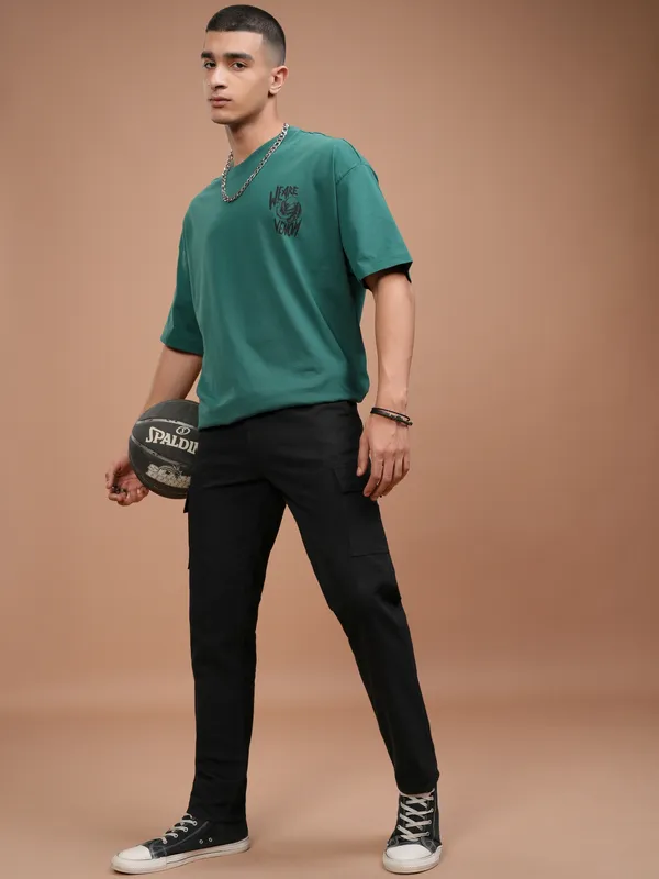 Purple By Highlander Men Black Regular Fit Solid Cargo