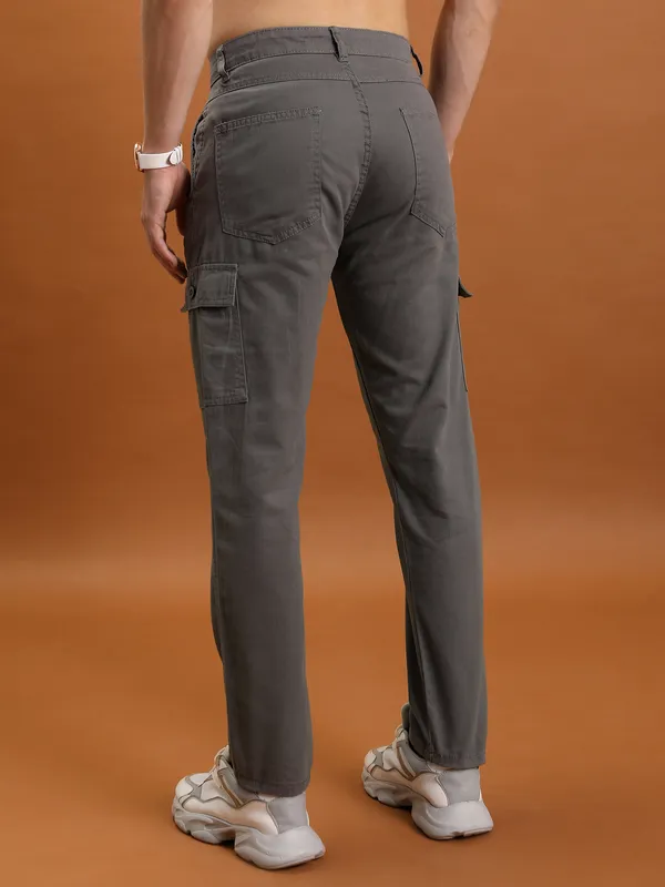 Purple By Highlander Men Grey Regular Fit Solid Cargo