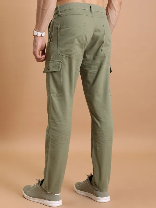 Purple By Highlander Men Olive Regular Fit Solid Cargo