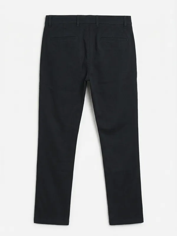 Purple By Highlander Men Navy Blue Tapered Fit Solid Chinos