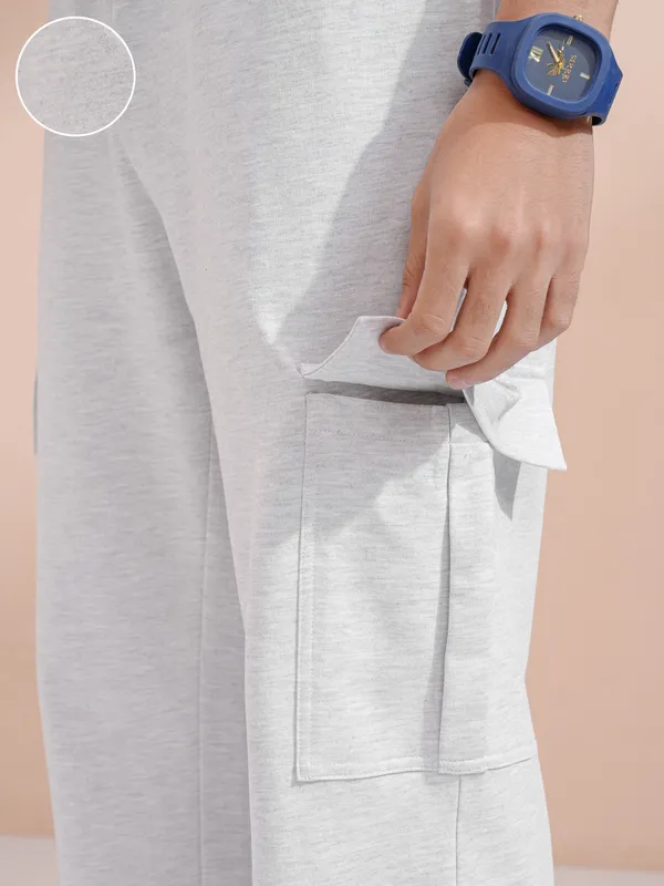 Purple By Highlander Men Grey Melange Straight Fit Solid Cargo