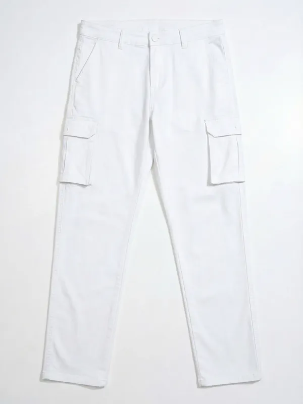 Purple By Highlander Men White Straight Fit Solid Cargo