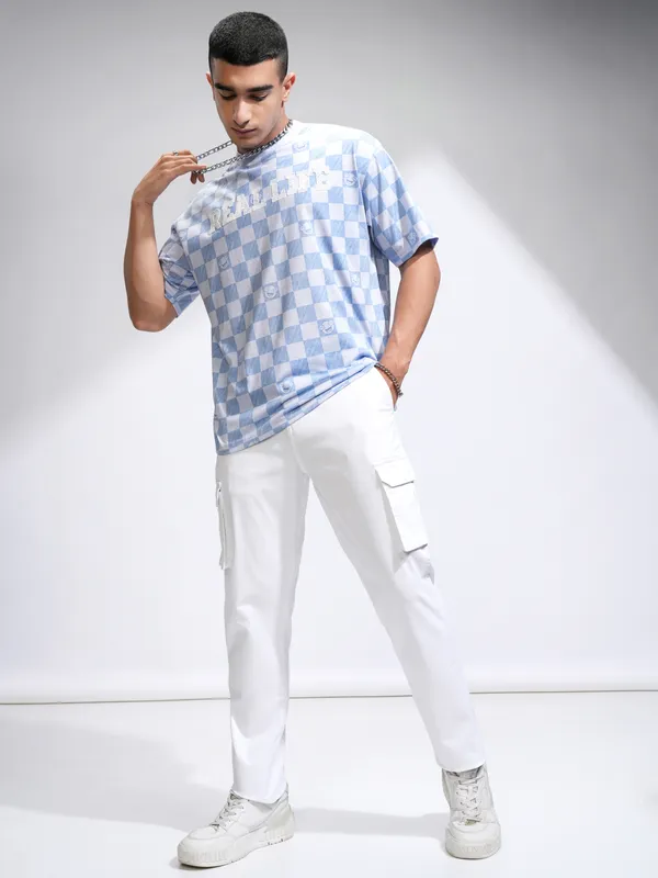 Purple By Highlander Men White Straight Fit Solid Cargo