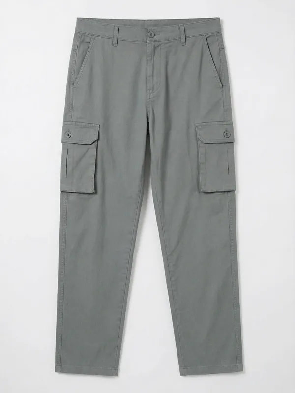 Purple By Highlander Men Grey Straight Fit Solid Cargo