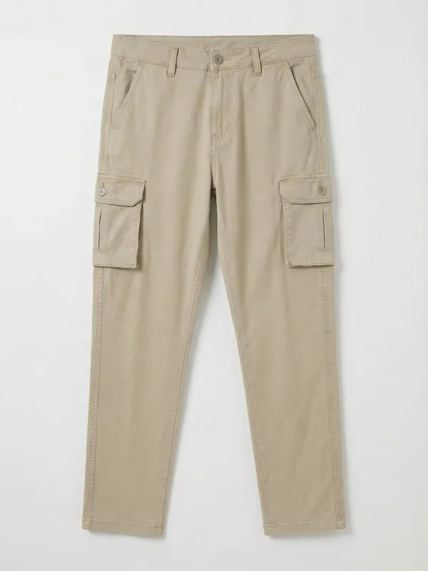 Purple By Highlander Men Grey Regular Fit Solid Cargo