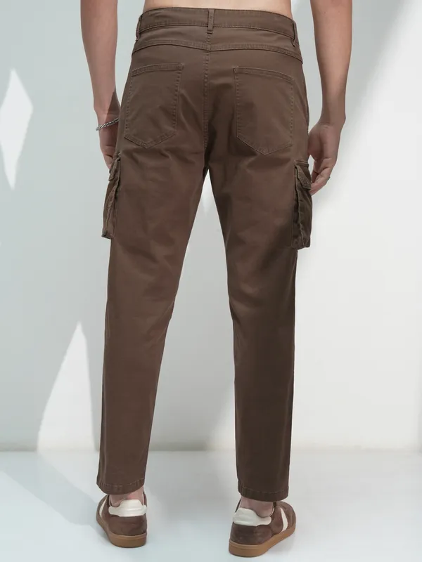 Highlander Men Brown Solid Regular Fit Cargos