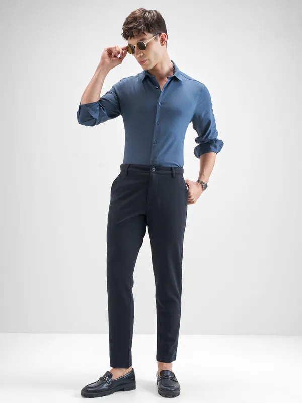 Purple By Highlander Men Navy Blue Tapered Fit Solid Chinos