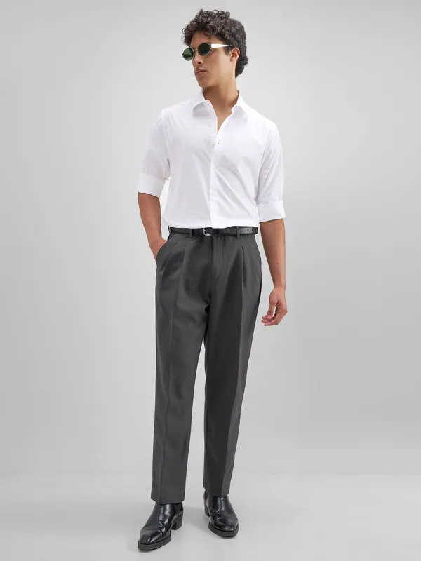 Purple By Highlander Men Grey Tapered Fit Solid Formal Trouser