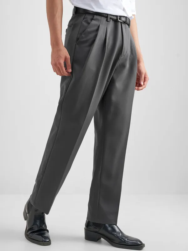 Purple By Highlander Men Grey Tapered Fit Solid Formal Trouser