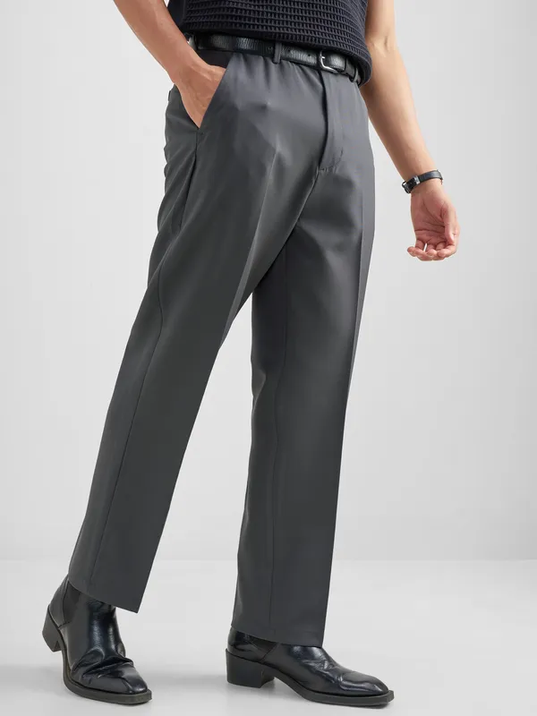 Purple By Highlander Men Grey Tapered Fit Solid Formal Trouser