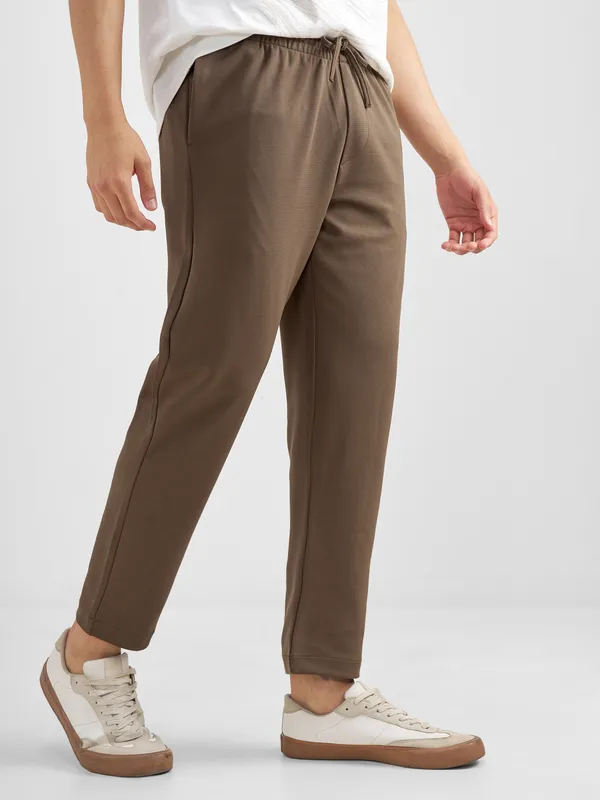 Purple By Highlander Men Brown Tapered Fit Solid Regular Trouser