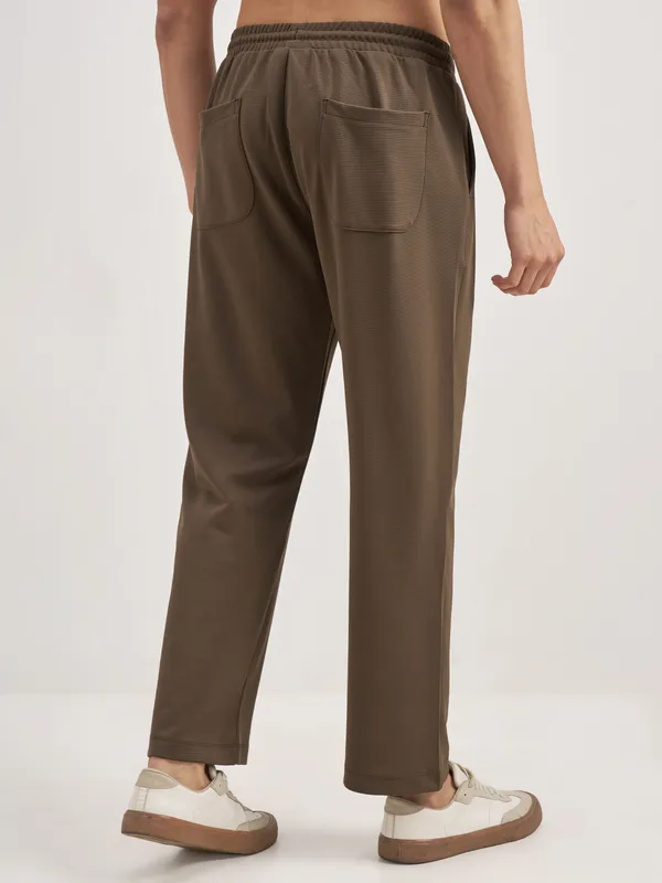 Purple By Highlander Men Brown Relaxed Fit Solid Regular Trouser