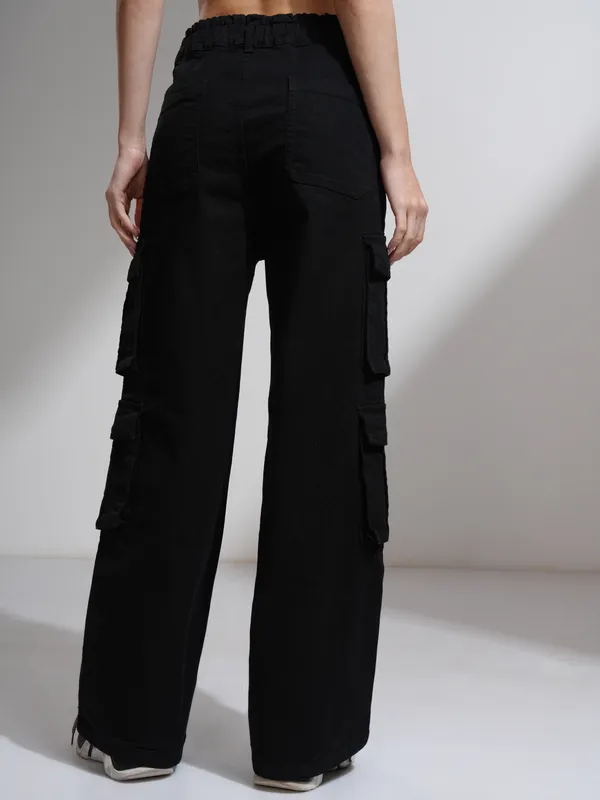 Tokyo Talkies Women Black Straight Fit Stretchable Jeans