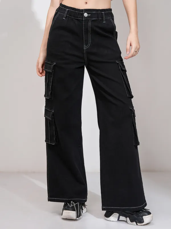 Women Straight Fit Jeans