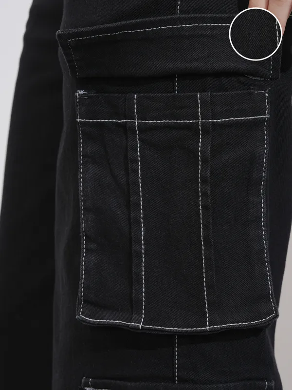 Tokyo Talkies Women Black Straight Fit Stretchable Jeans