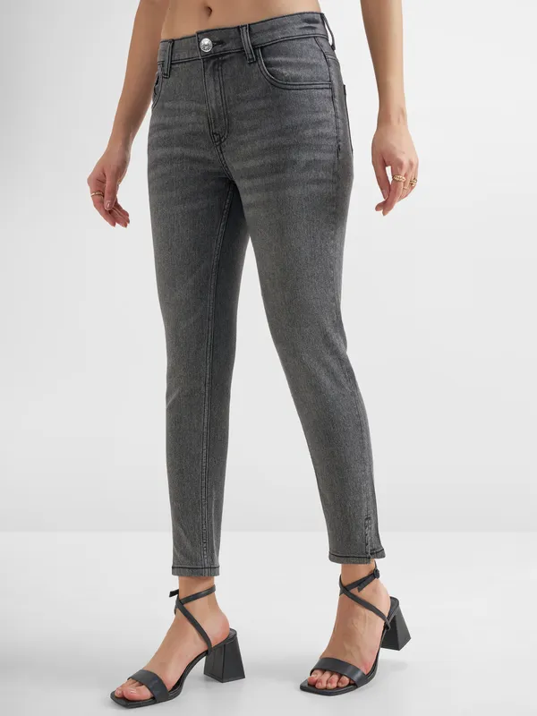 Purple By Tokyo Talkies WomenGrey Skinny Fit Stretchable Jeans