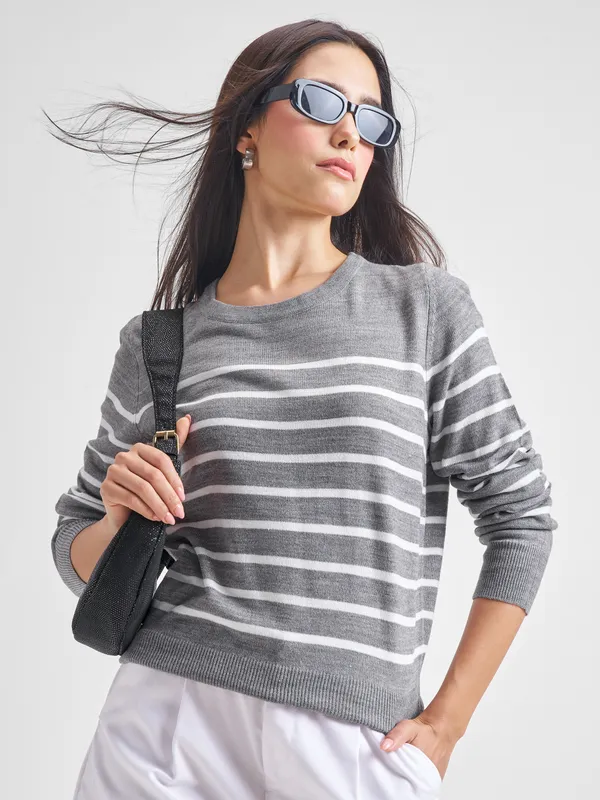 Tokyo Talkies Women Grey Round Neck Sweater