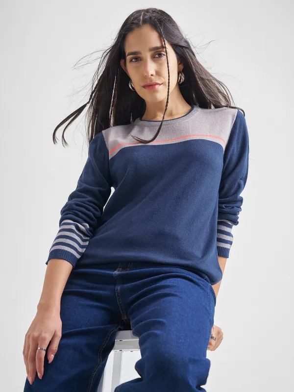 Women Colourblocked Sweater