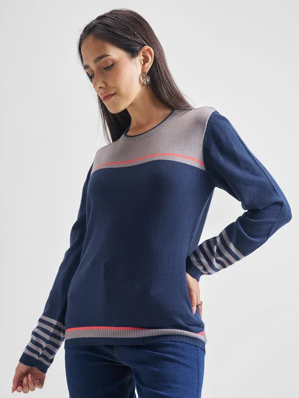 Women Colourblocked Sweater