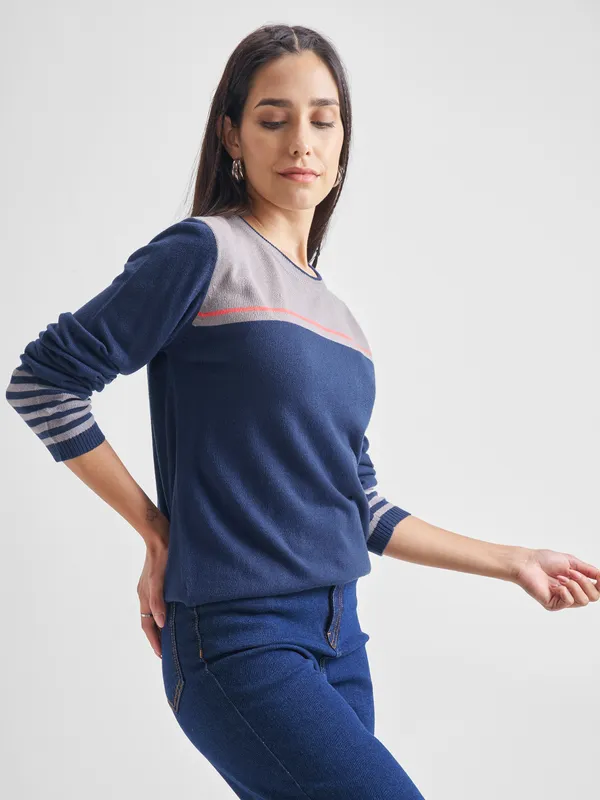 Women Colourblocked Sweater