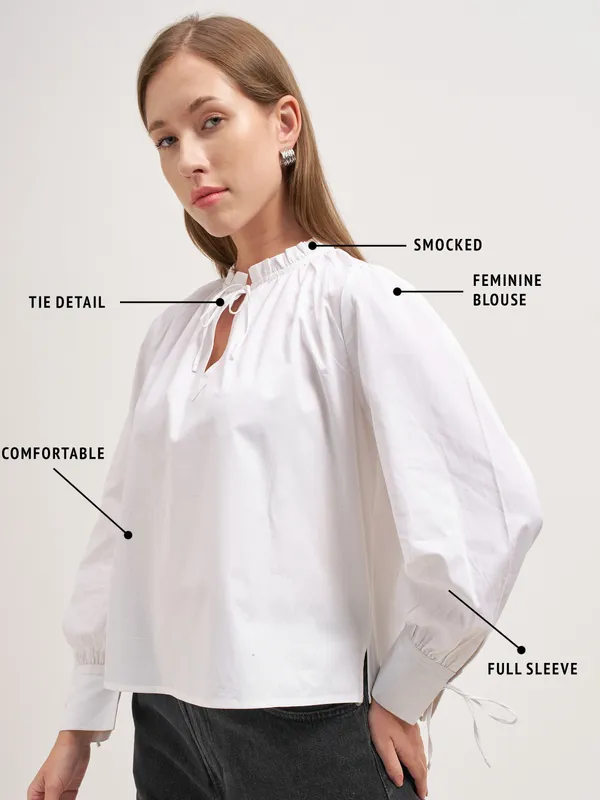 Tokyo Talkies Women White Solid Regular Top