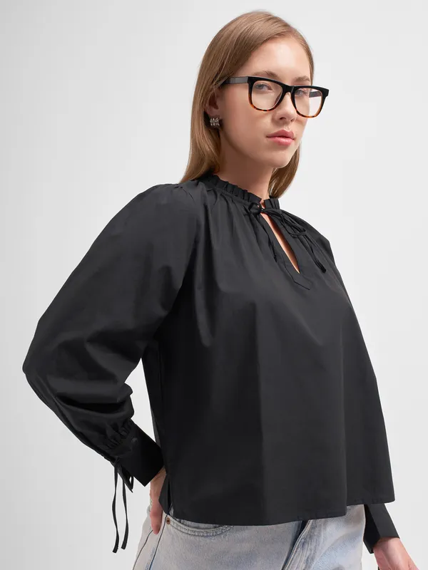 Tokyo Talkies Women Black Solid Regular Top