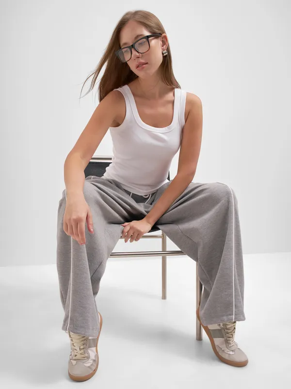 Tokyo Talkies Women White Solid Regular Top