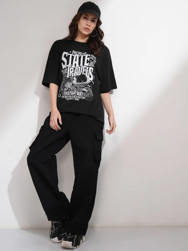 Tokyo Talkies Women Black Solid Straight Fit Casual Trouser