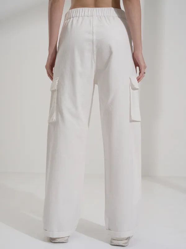 Tokyo Talkies Women White Solid Straight Fit Cargos