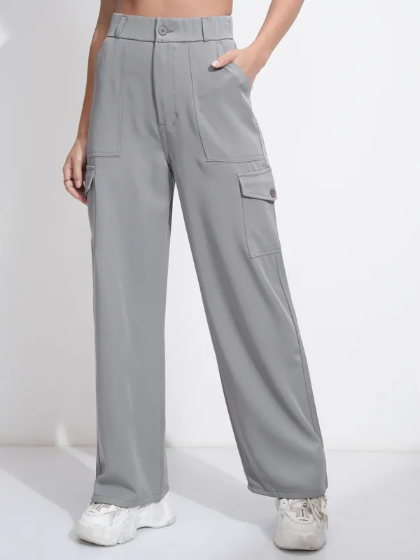 Tokyo Talkies Women Grey Solid Straight Fit Cargos
