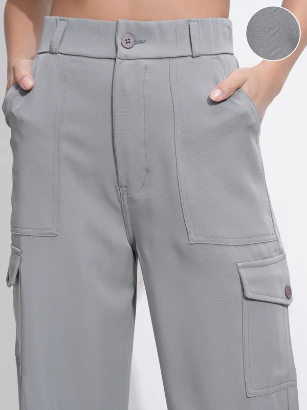 Tokyo Talkies Women Grey Solid Straight Fit Cargos