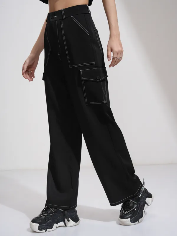 Tokyo Talkies Women Black Solid Straight Fit Cargos