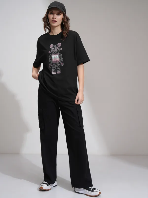 Tokyo Talies Women Black Solid Straight Fit Cargos