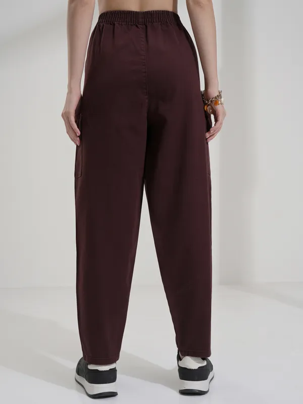 Tokyo Talkies Women Brown Solid Mom Fit Cargos