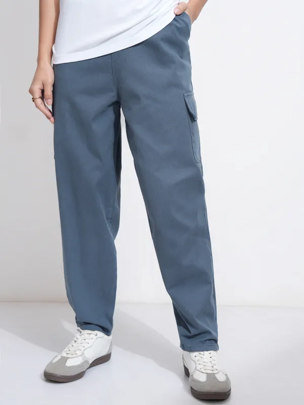 Tokyo Talkies Women Blue Solid Mom Fit Cargos